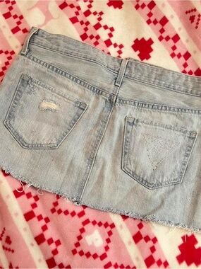 Guess Light Blue Denim Mini Skirt with Frayed Hem